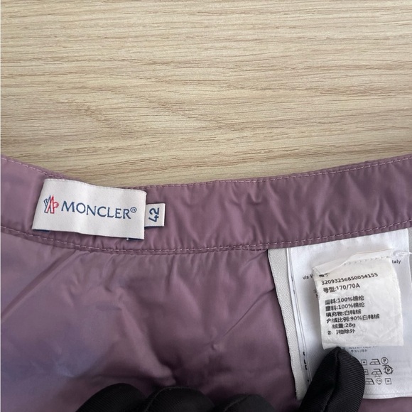 🚩steal authentic Moncler Black and Purple Quilted Outerwear - Picture 8 of 8